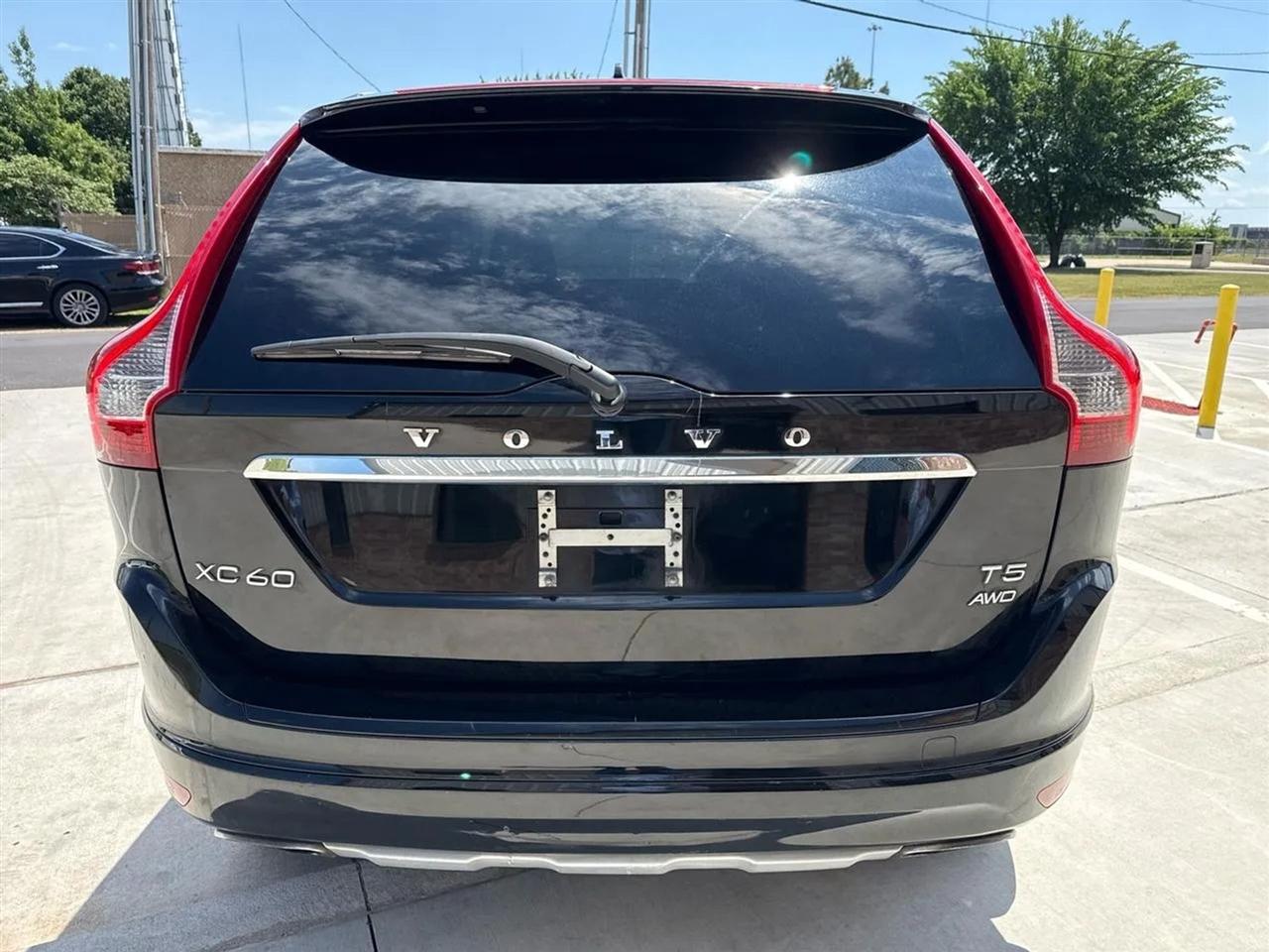 Volvo XC60 AWD 4dr T5 Premier 2016