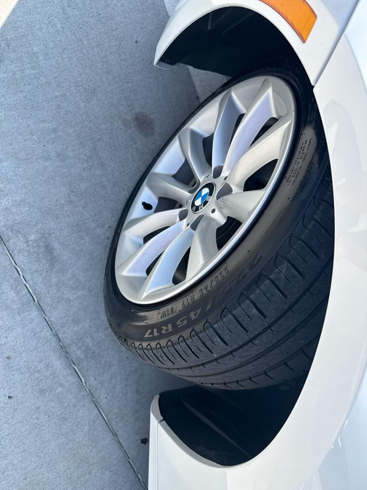 BMW 3 Series 2dr Cpe 328i xDrive AWD SULEV 2013