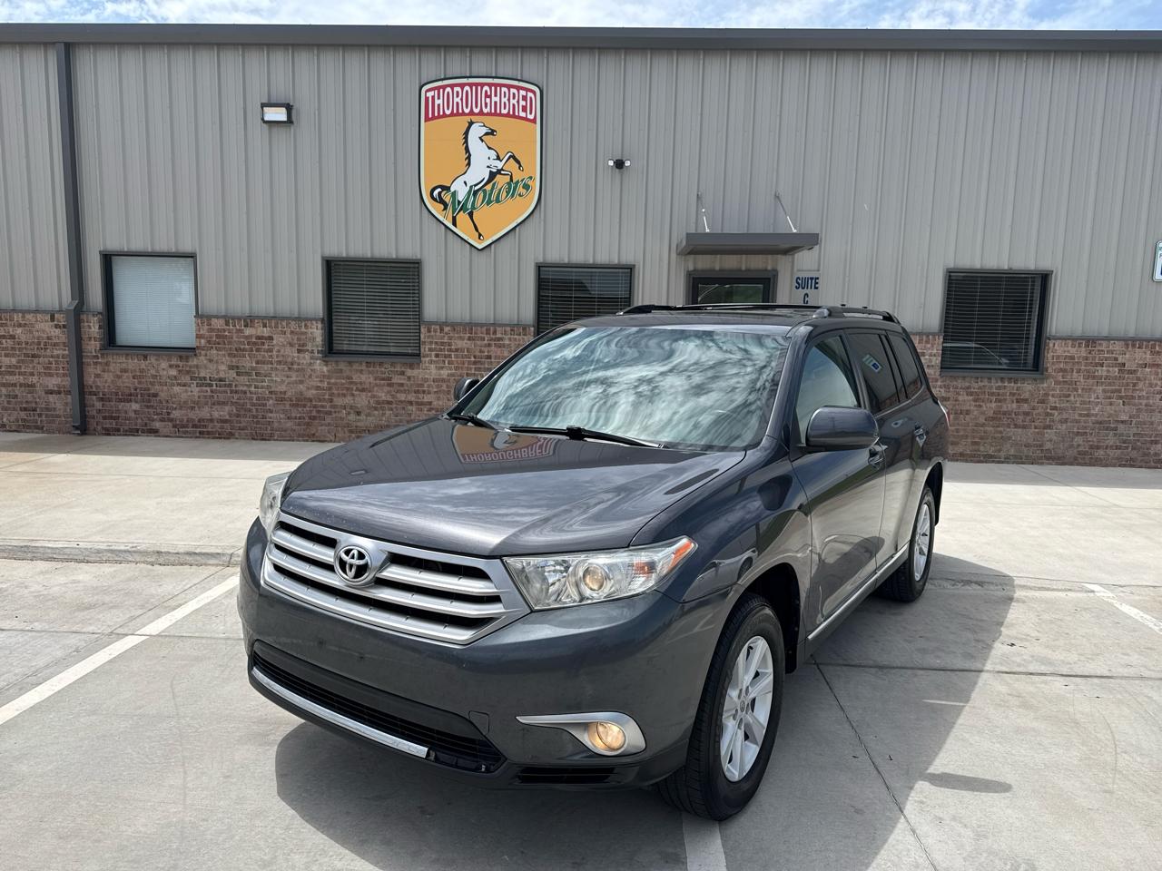 Toyota Highlander FWD 4dr V6 (Natl) 2012