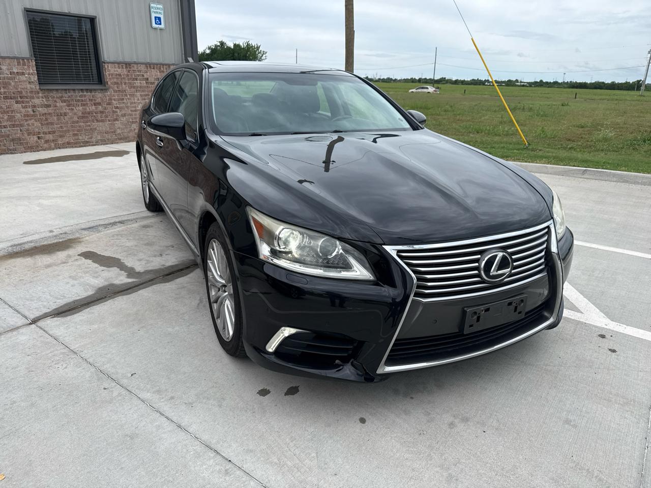 Lexus LS 460 4dr Sdn AWD 2013
