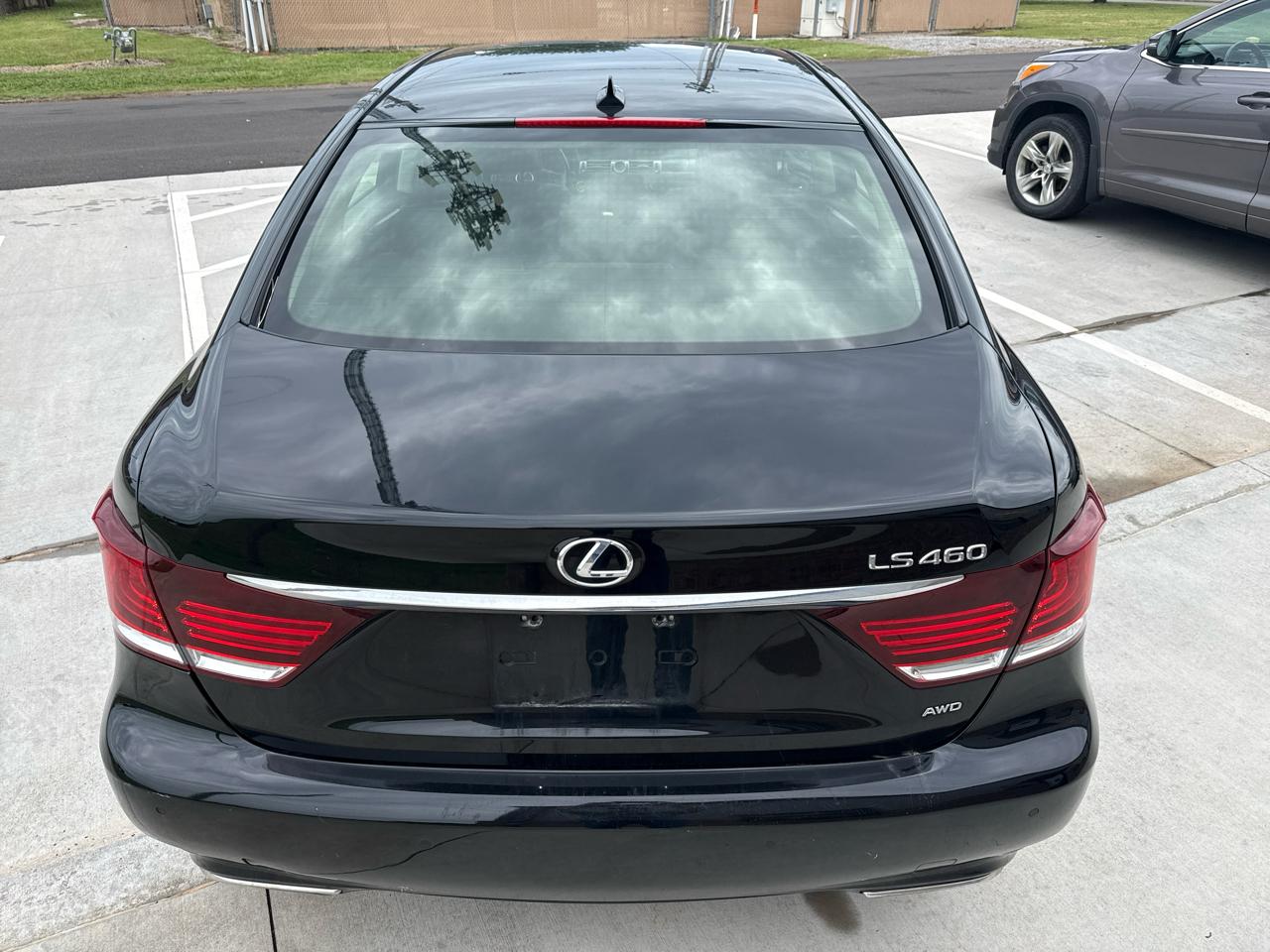 Lexus LS 460 4dr Sdn AWD 2013