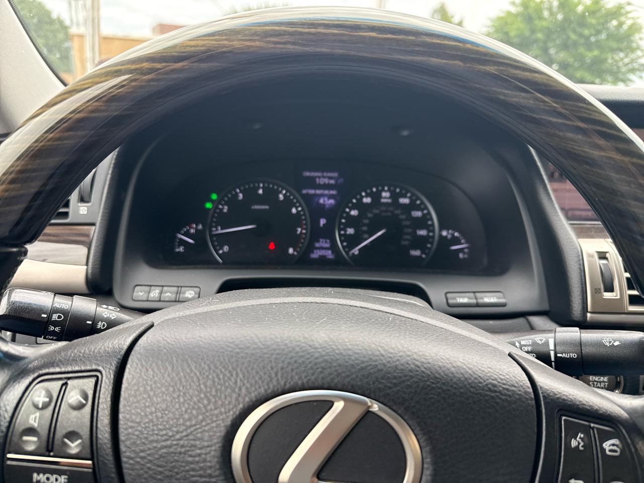 Lexus LS 460 4dr Sdn AWD 2013