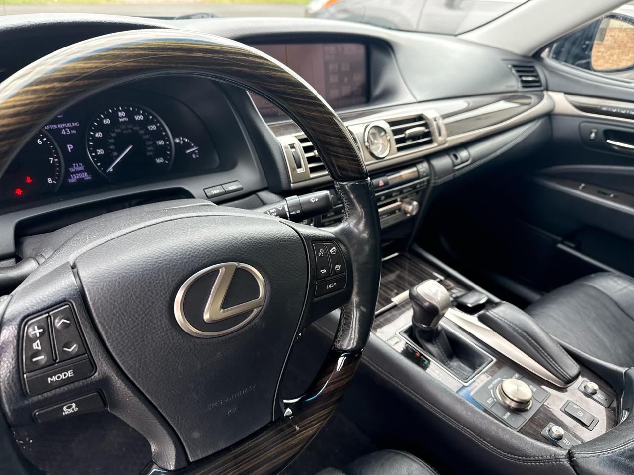 Lexus LS 460 4dr Sdn AWD 2013