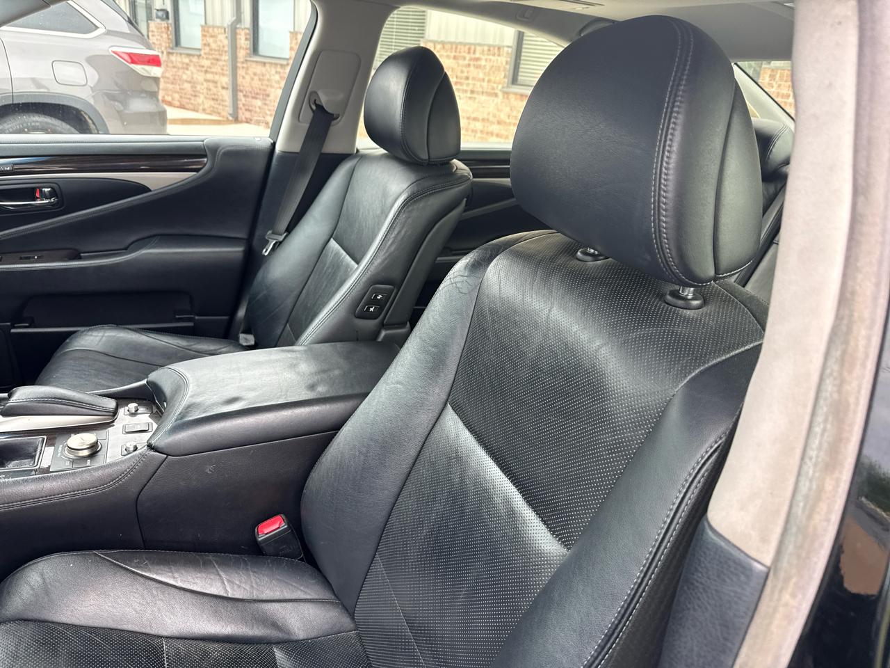 Lexus LS 460 4dr Sdn AWD 2013