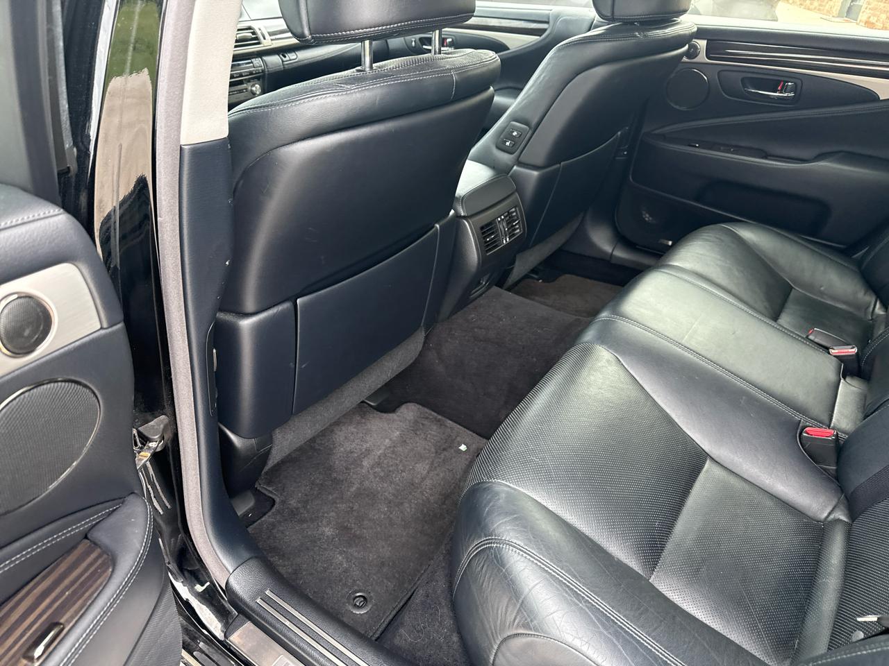 Lexus LS 460 4dr Sdn AWD 2013