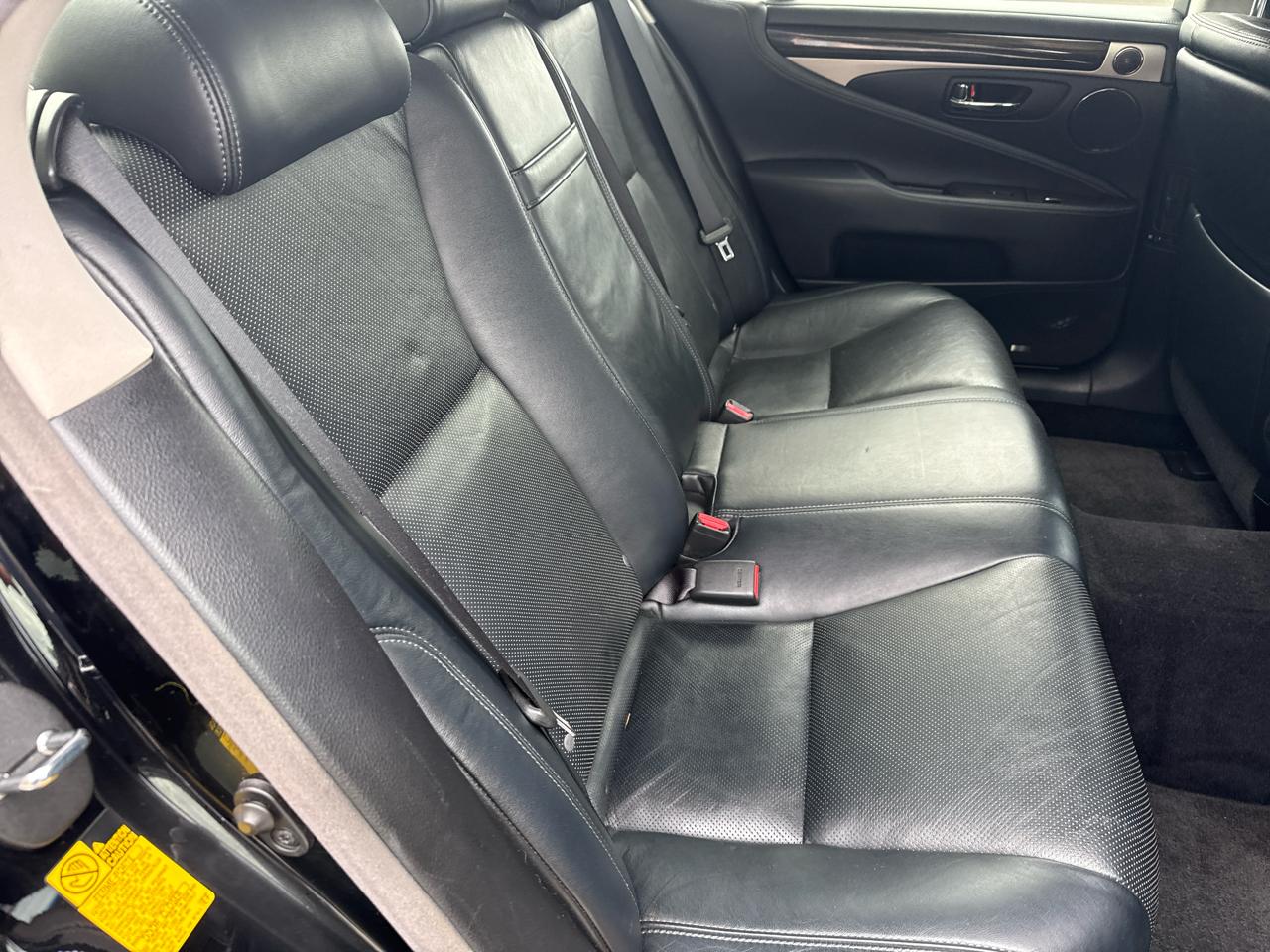 Lexus LS 460 4dr Sdn AWD 2013