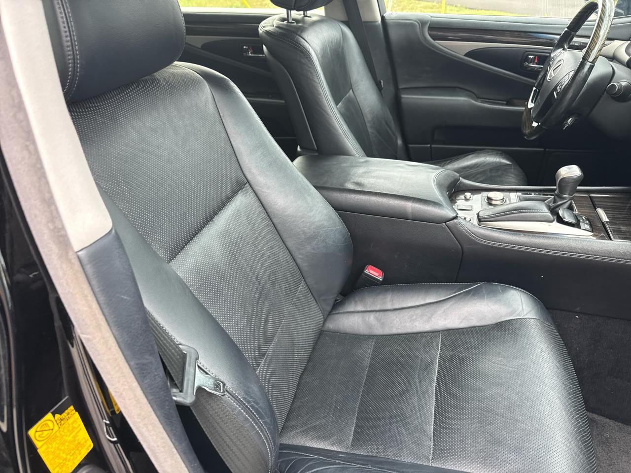 Lexus LS 460 4dr Sdn AWD 2013