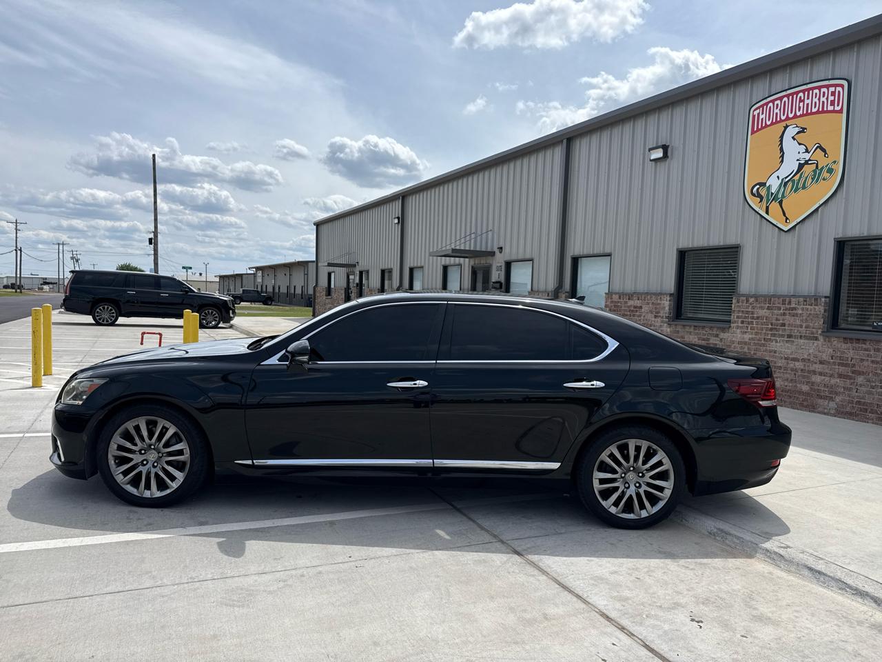 Lexus LS 460 4dr Sdn L RWD 2013
