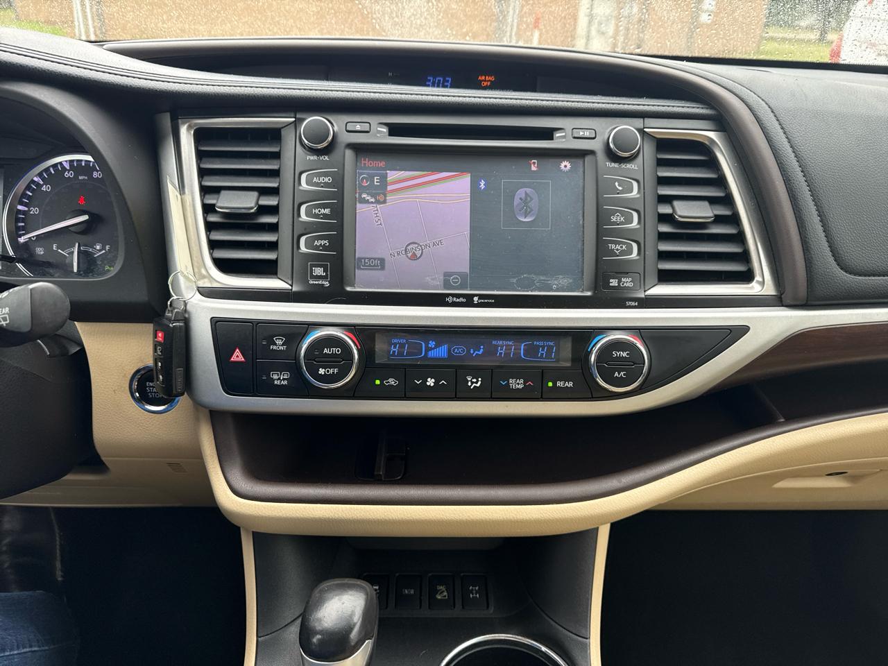 Toyota Highlander AWD 4dr V6 Limited (Natl) 2014
