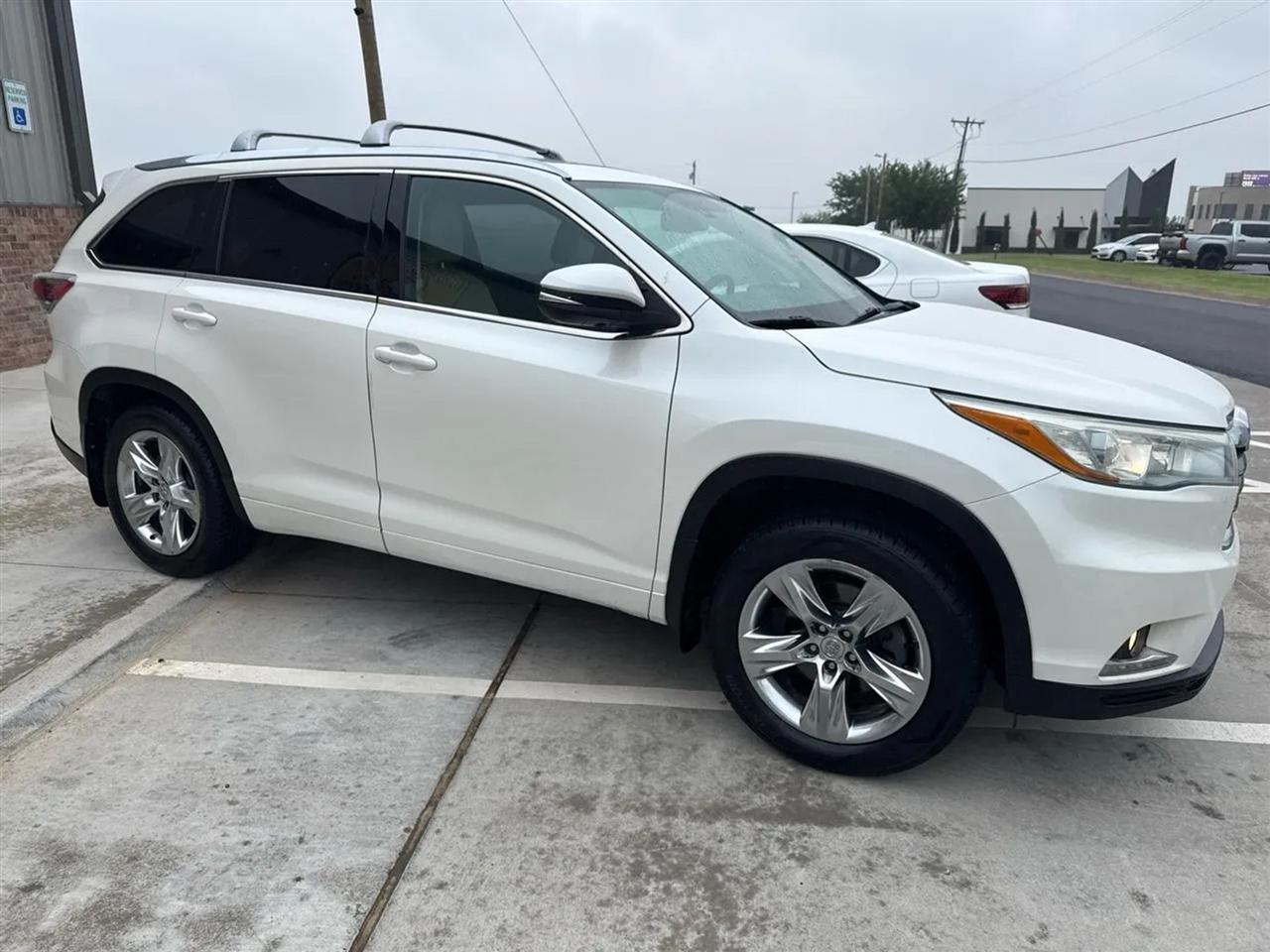 Toyota Highlander AWD 4dr V6 Limited (Natl) 2014