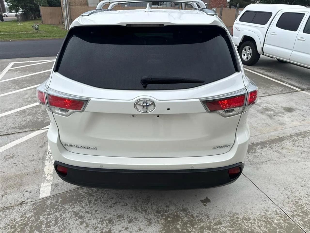 Toyota Highlander AWD 4dr V6 Limited (Natl) 2014