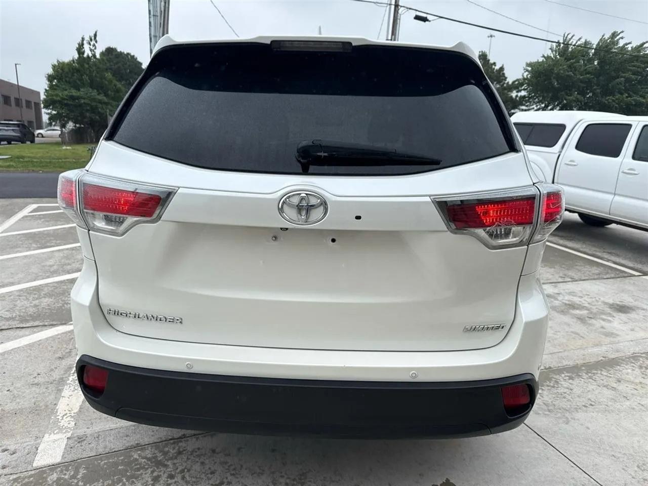 Toyota Highlander AWD 4dr V6 Limited (Natl) 2014