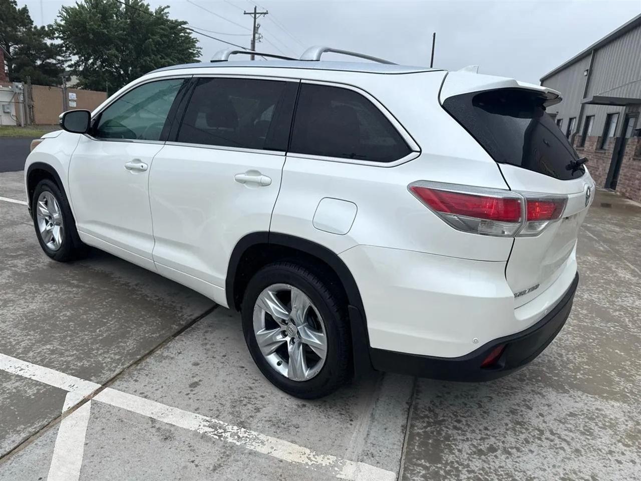 Toyota Highlander AWD 4dr V6 Limited (Natl) 2014