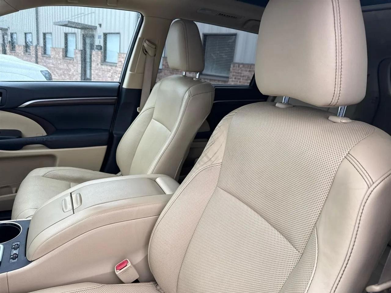 Toyota Highlander AWD 4dr V6 Limited (Natl) 2014