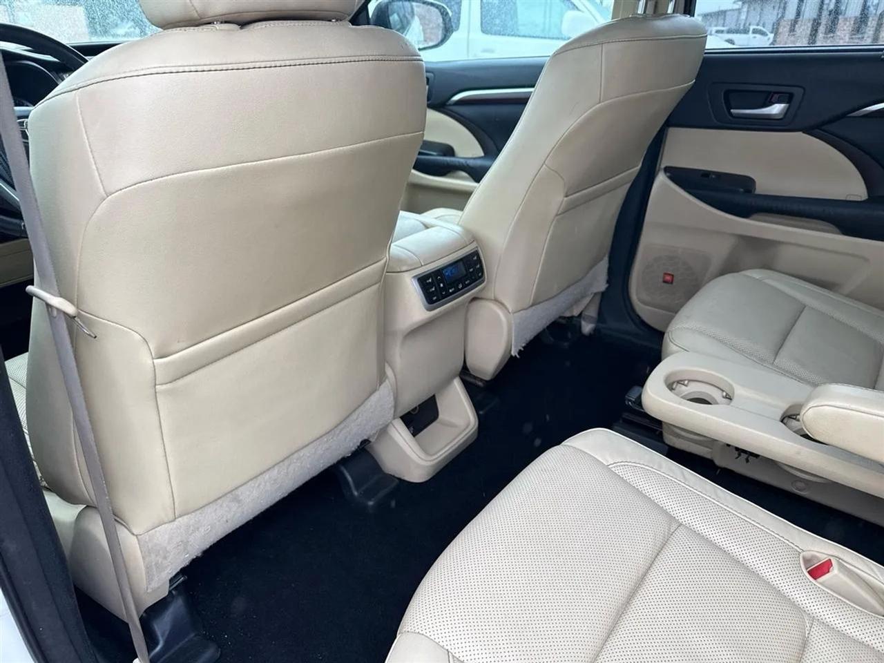 Toyota Highlander AWD 4dr V6 Limited (Natl) 2014