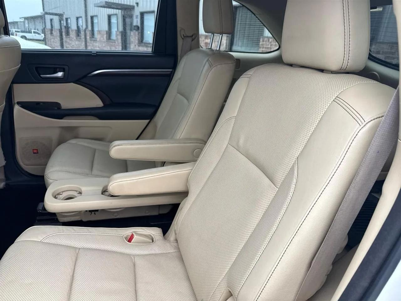 Toyota Highlander AWD 4dr V6 Limited (Natl) 2014