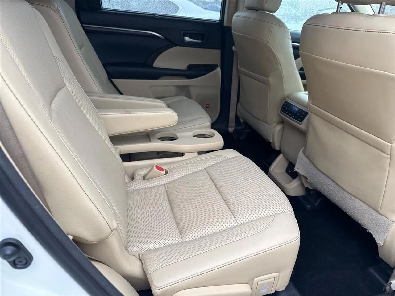 Toyota Highlander AWD 4dr V6 Limited (Natl) 2014