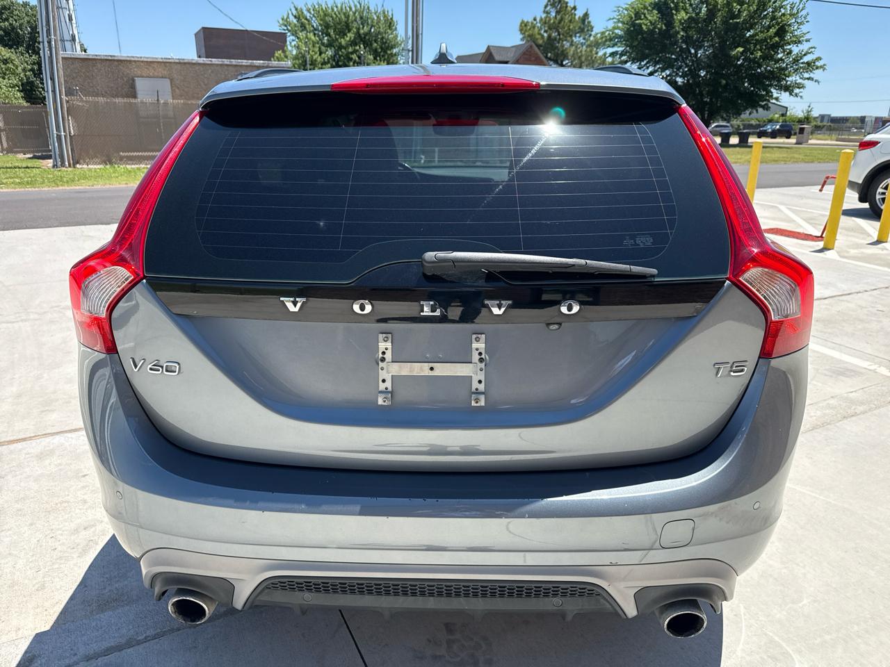 Volvo V60 T5 FWD Dynamic 2018