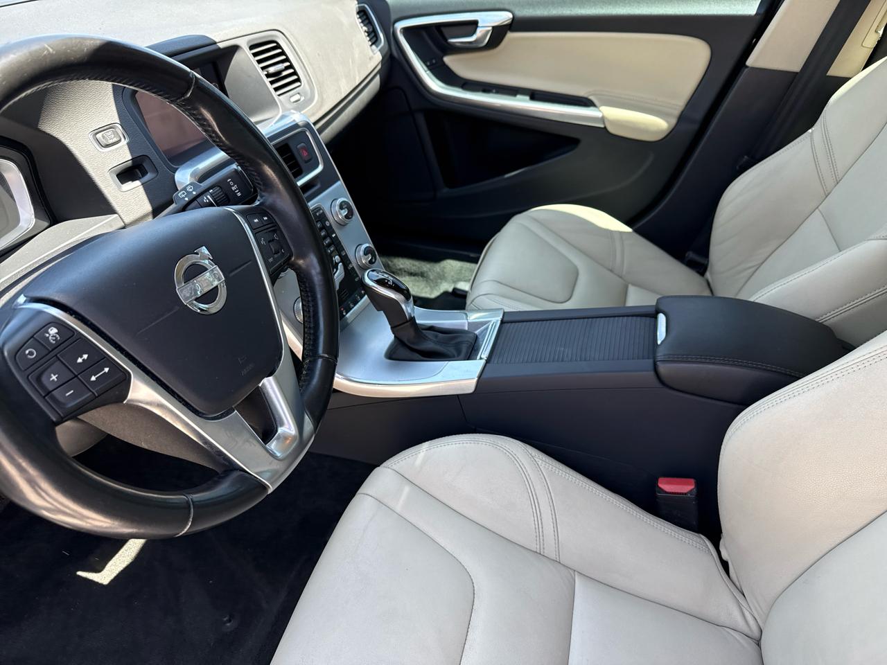 Volvo V60 T5 FWD Dynamic 2018