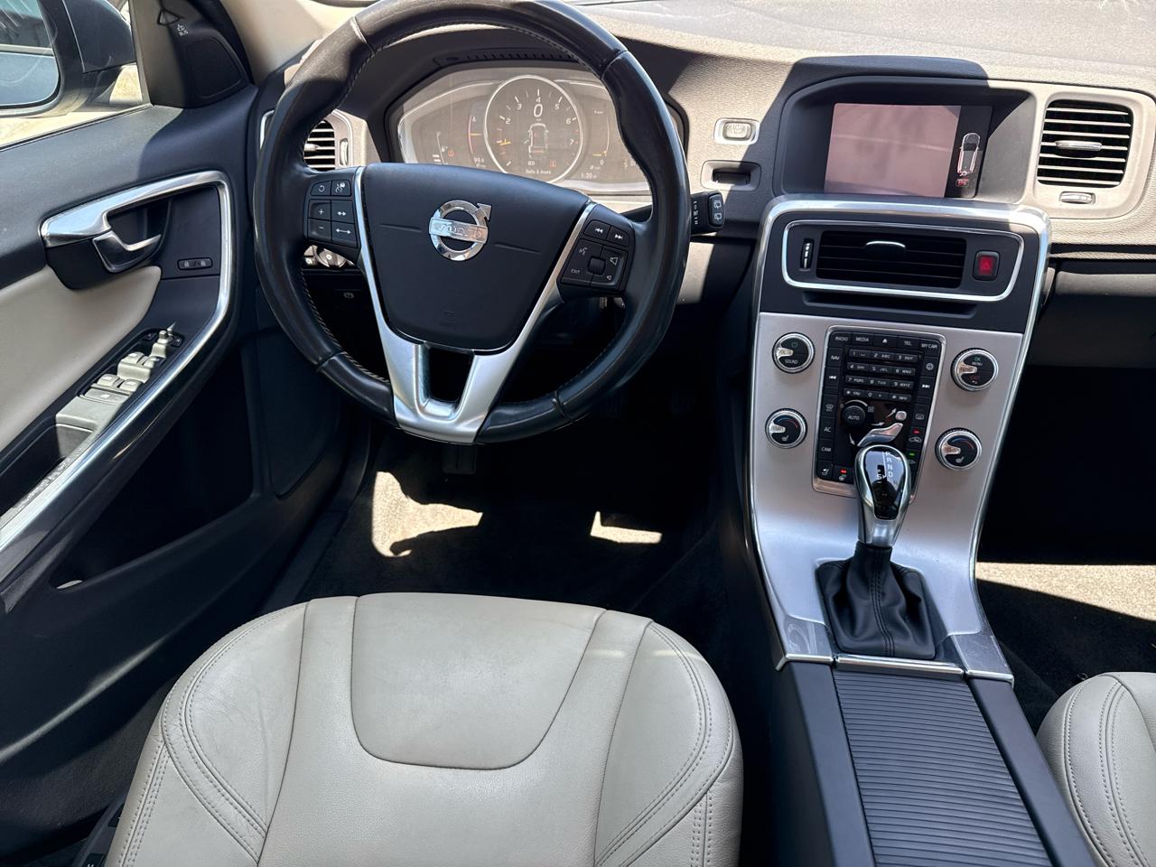 Volvo V60 T5 FWD Dynamic 2018