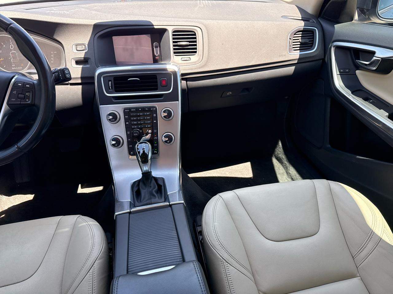 Volvo V60 T5 FWD Dynamic 2018