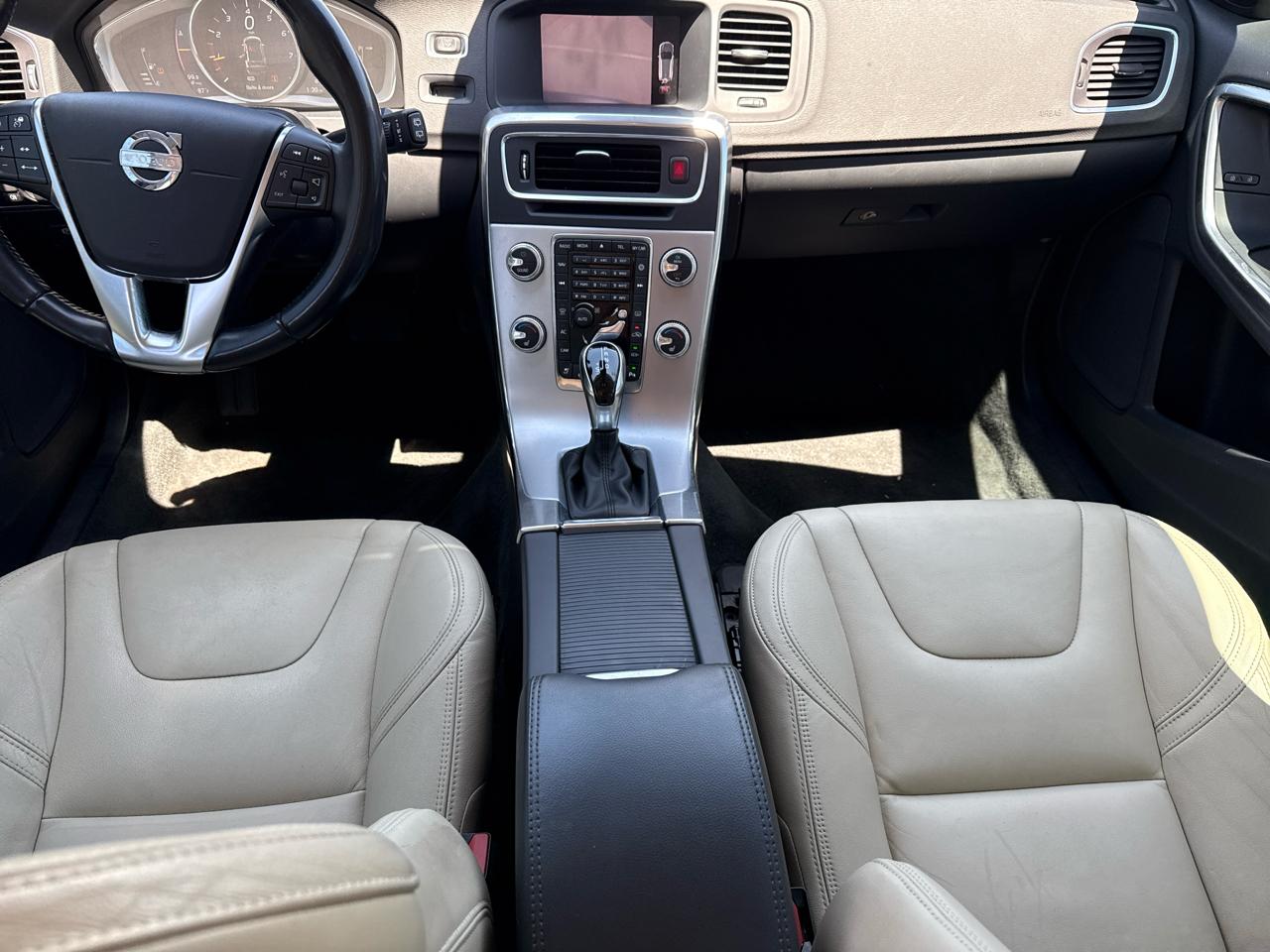 Volvo V60 T5 FWD Dynamic 2018