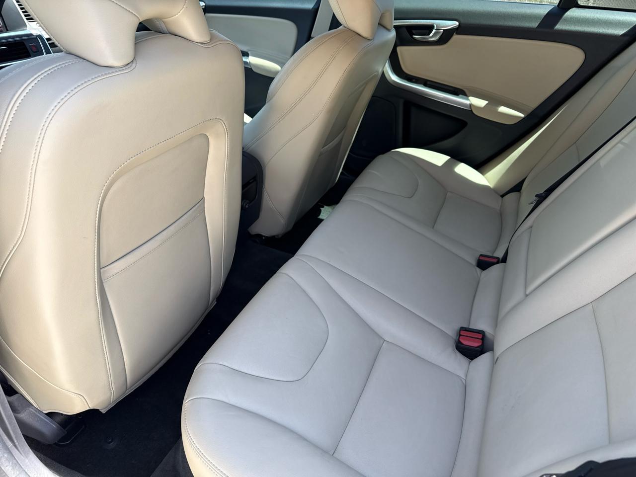 Volvo V60 T5 FWD Dynamic 2018