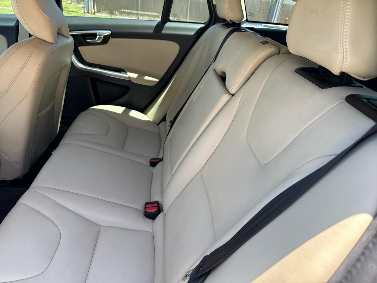 Volvo V60 T5 FWD Dynamic 2018