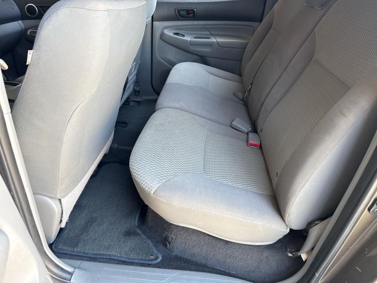 Toyota Tacoma 2WD Double Cab V6 AT PreRunner (Natl) 2013