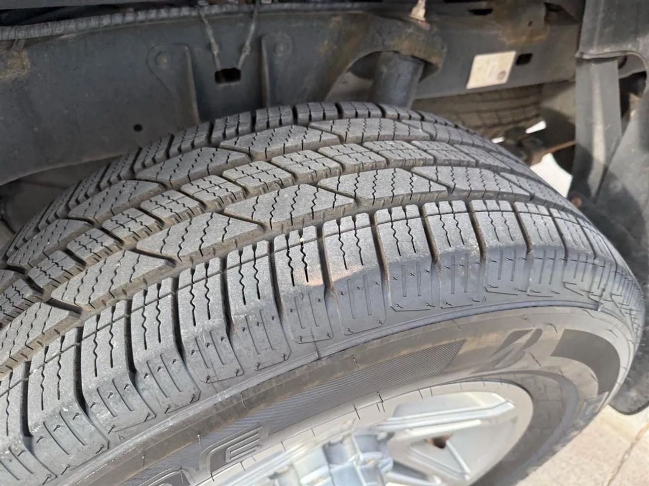 Toyota Tacoma 2WD Double Cab V6 AT PreRunner (Natl) 2013
