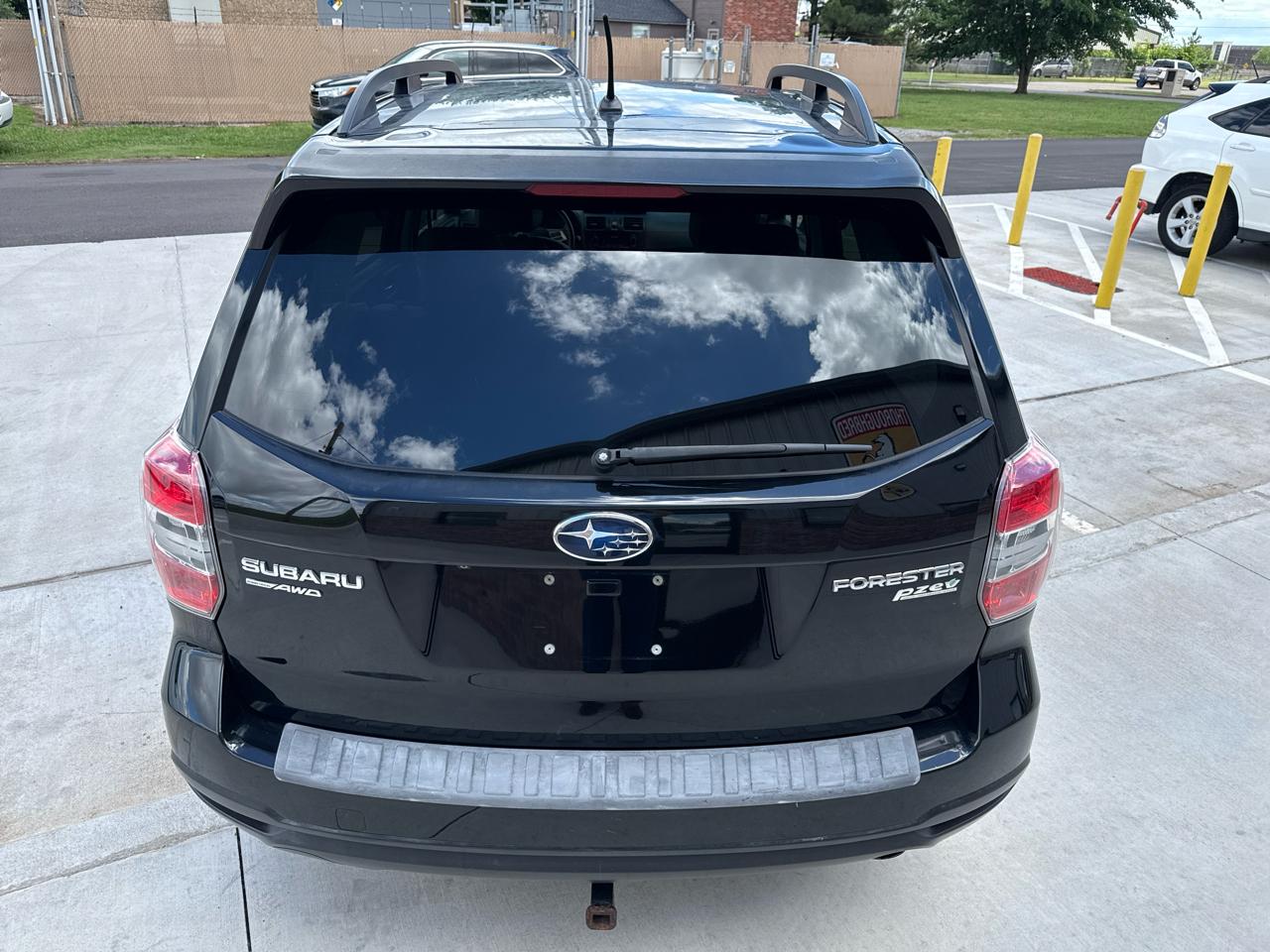 Subaru Forester 4dr Auto 2.5i Limited PZEV 2014