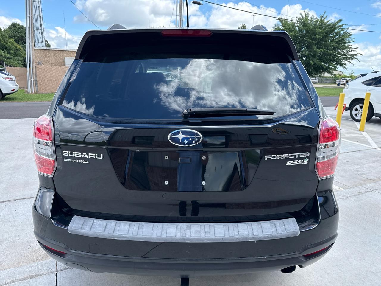 Subaru Forester 4dr Auto 2.5i Limited PZEV 2014