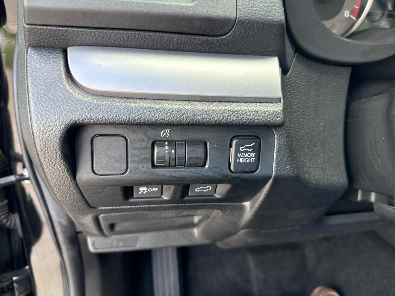 Subaru Forester 4dr Auto 2.5i Limited PZEV 2014