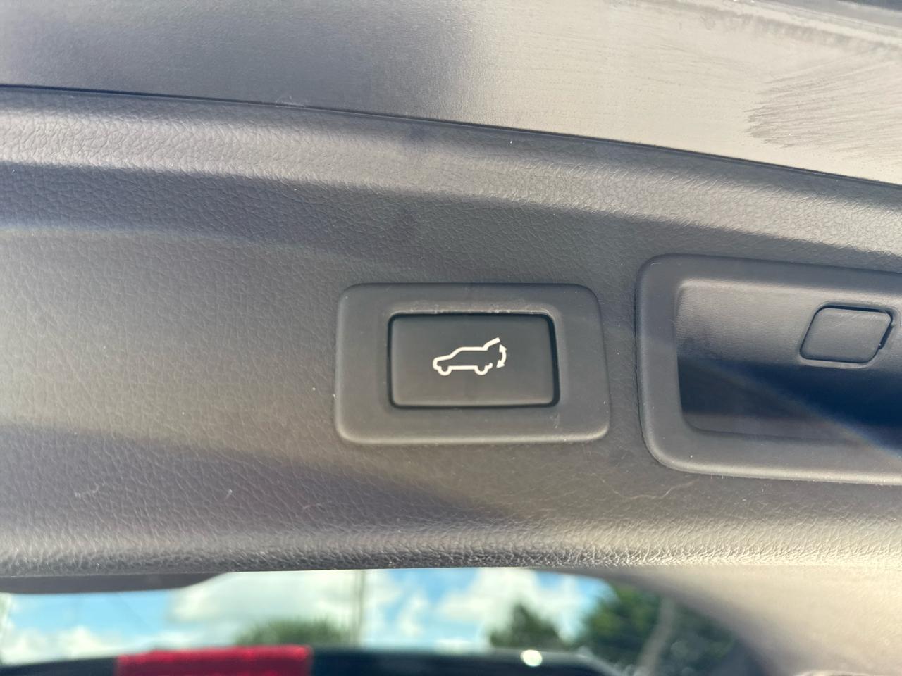 Subaru Forester 4dr Auto 2.5i Limited PZEV 2014