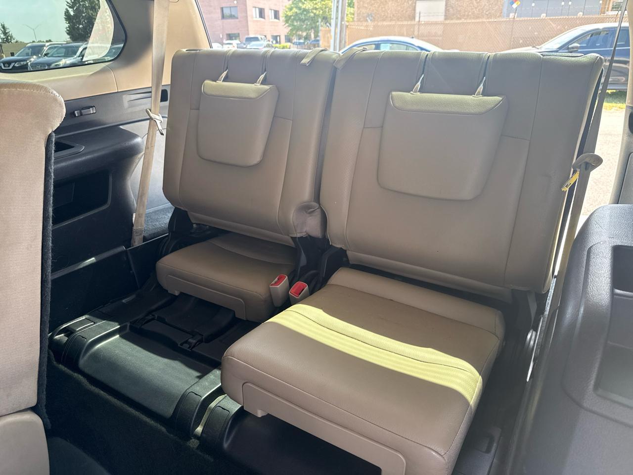 Toyota 4Runner 4WD 4dr V6 SR5 (Natl) 2011