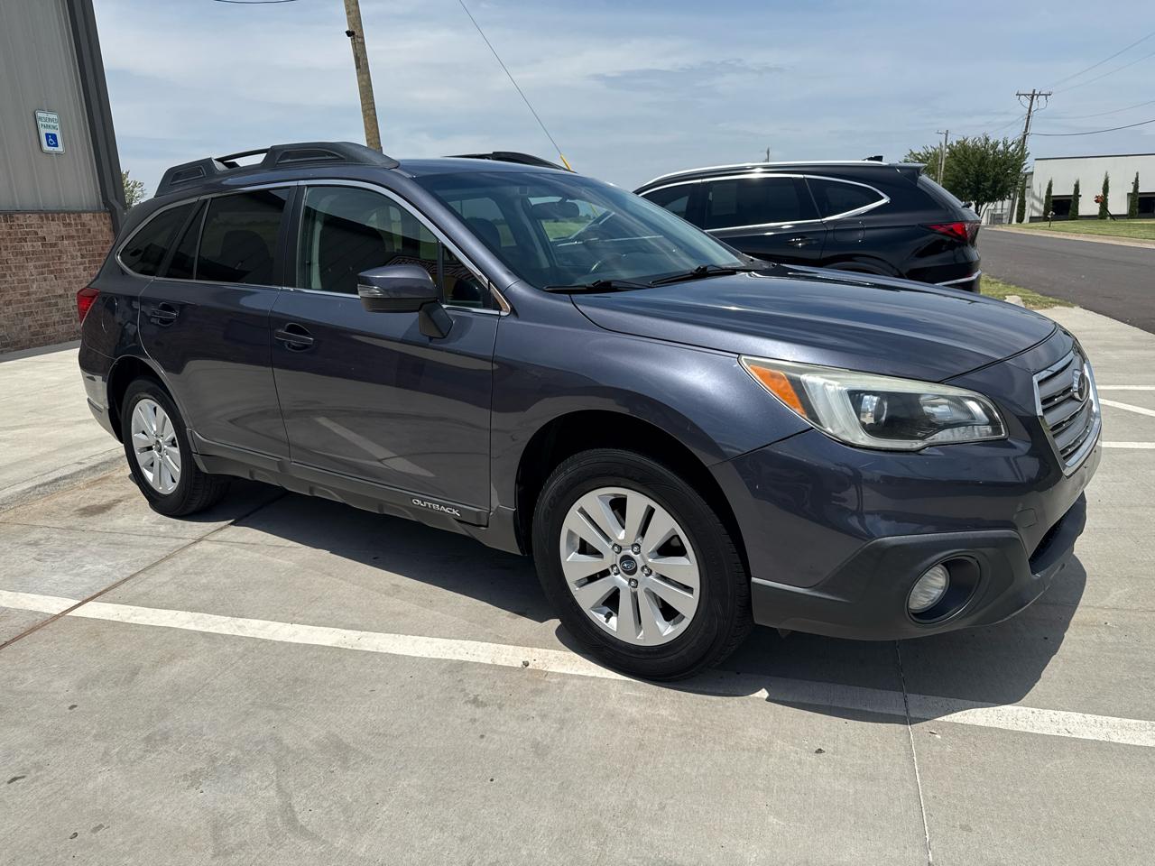 Subaru Outback 4dr Wgn 2.5i Premium PZEV 2015