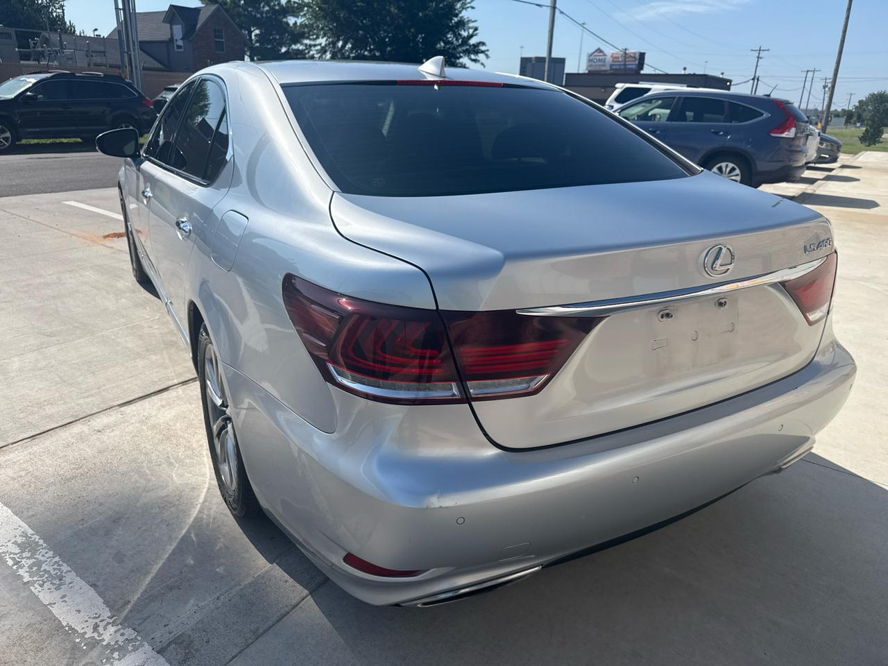 Lexus LS 460 4dr Sdn RWD 2014