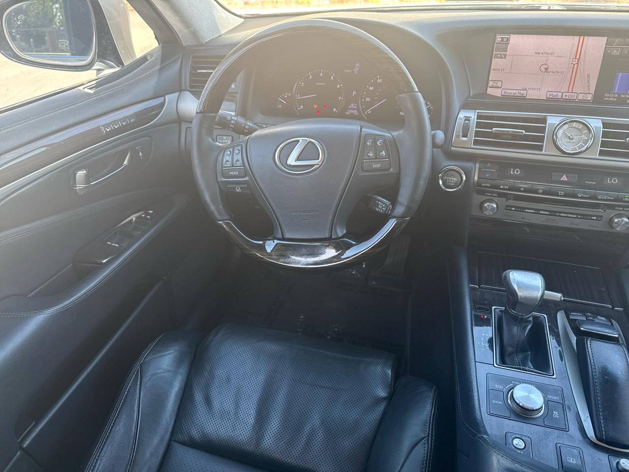 Lexus LS 460 4dr Sdn RWD 2014