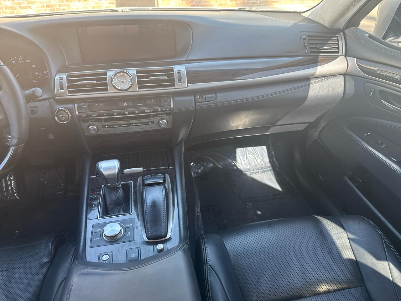 Lexus LS 460 4dr Sdn RWD 2014
