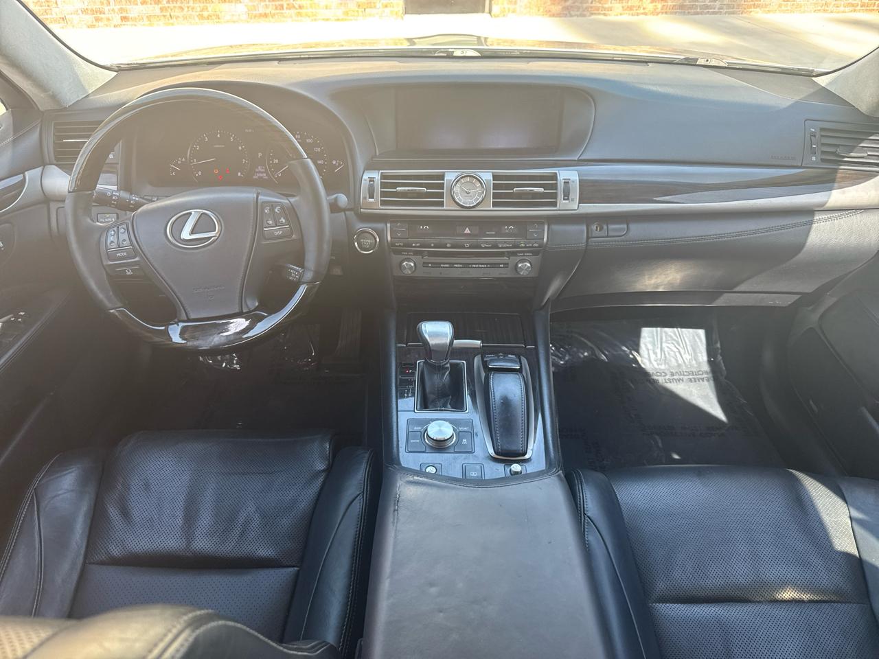 Lexus LS 460 4dr Sdn RWD 2014