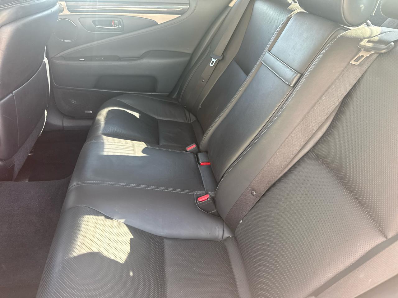 Lexus LS 460 4dr Sdn RWD 2014