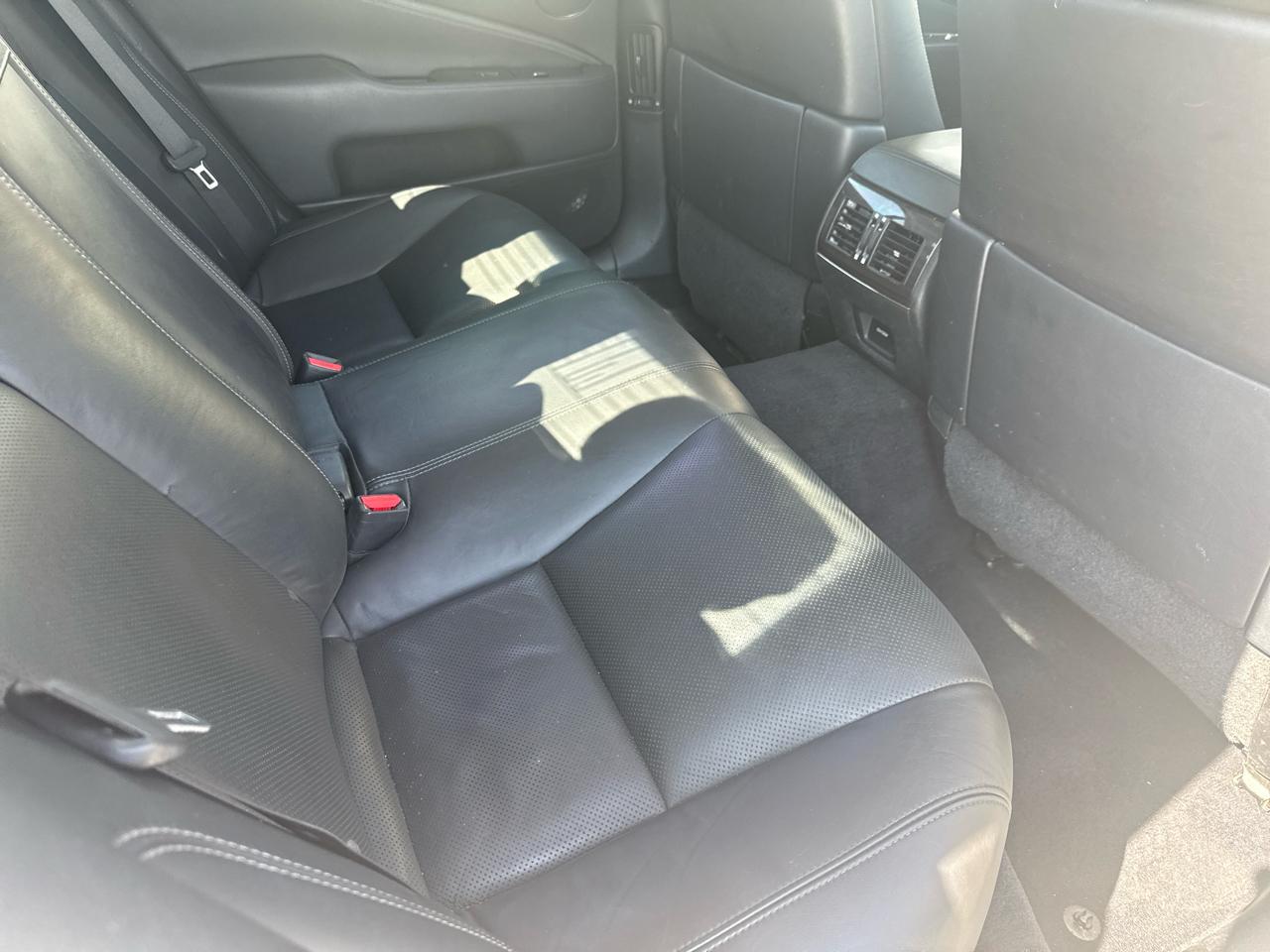 Lexus LS 460 4dr Sdn RWD 2014