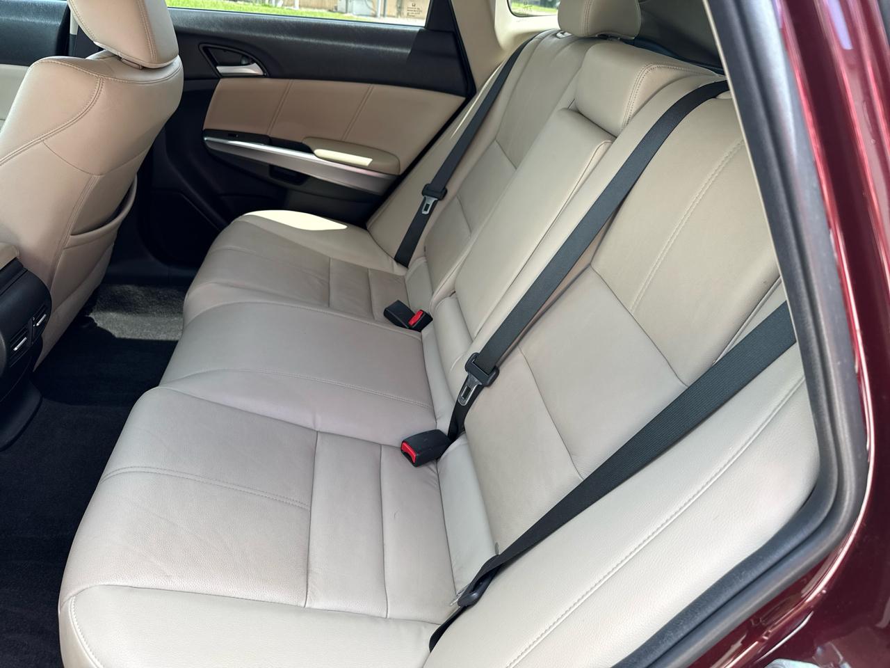 Honda Crosstour 2WD I4 5dr EX-L 2015