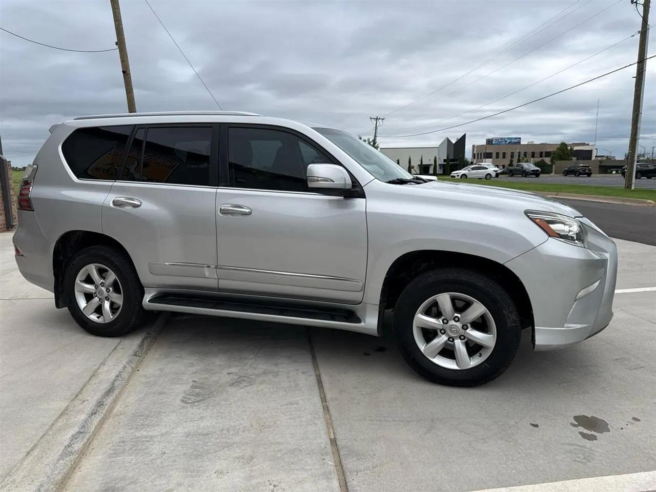 Lexus GX 460 4WD 4dr 2014