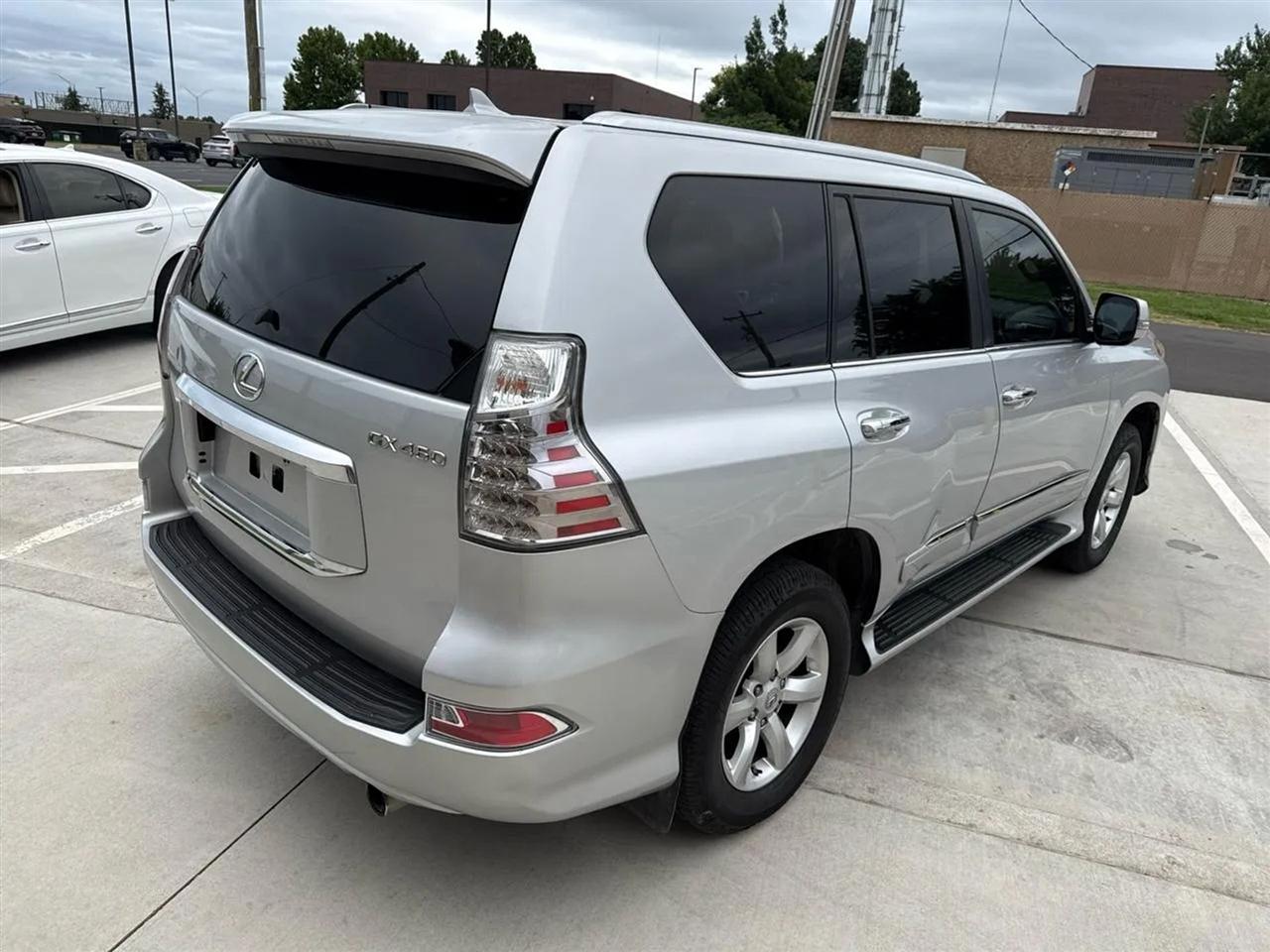 Lexus GX 460 4WD 4dr 2014