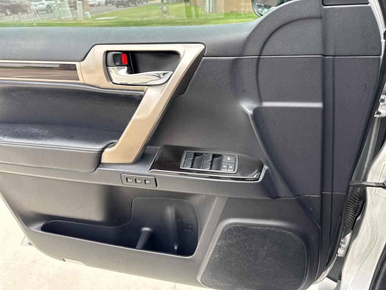 Lexus GX 460 4WD 4dr 2014