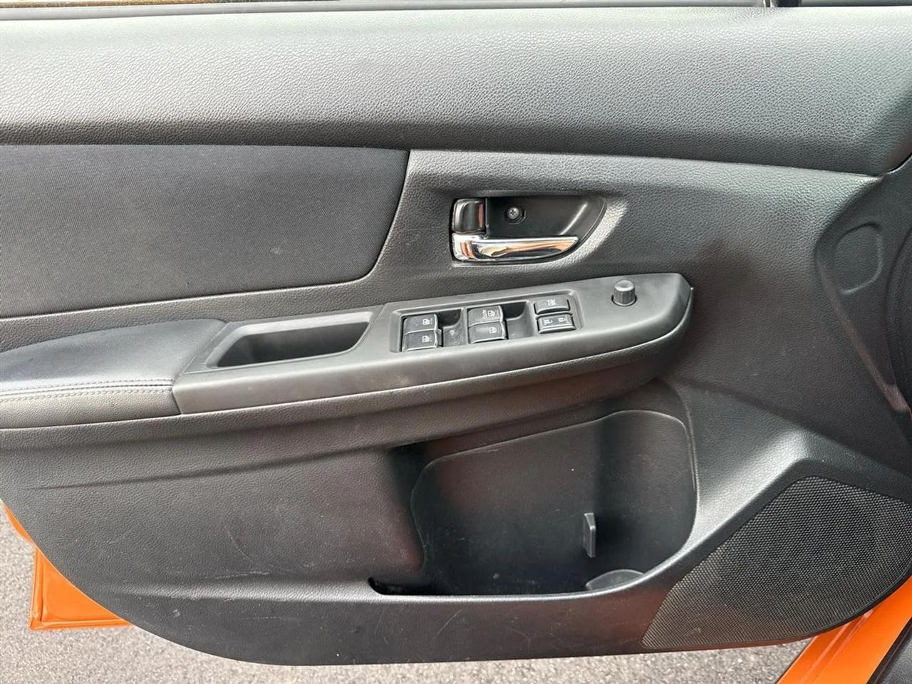 Subaru XV Crosstrek 5dr CVT 2.0i Premium 2015
