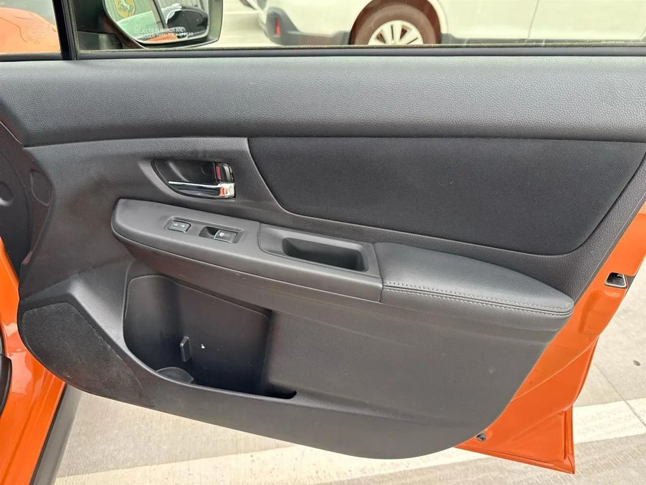 Subaru XV Crosstrek 5dr CVT 2.0i Premium 2015