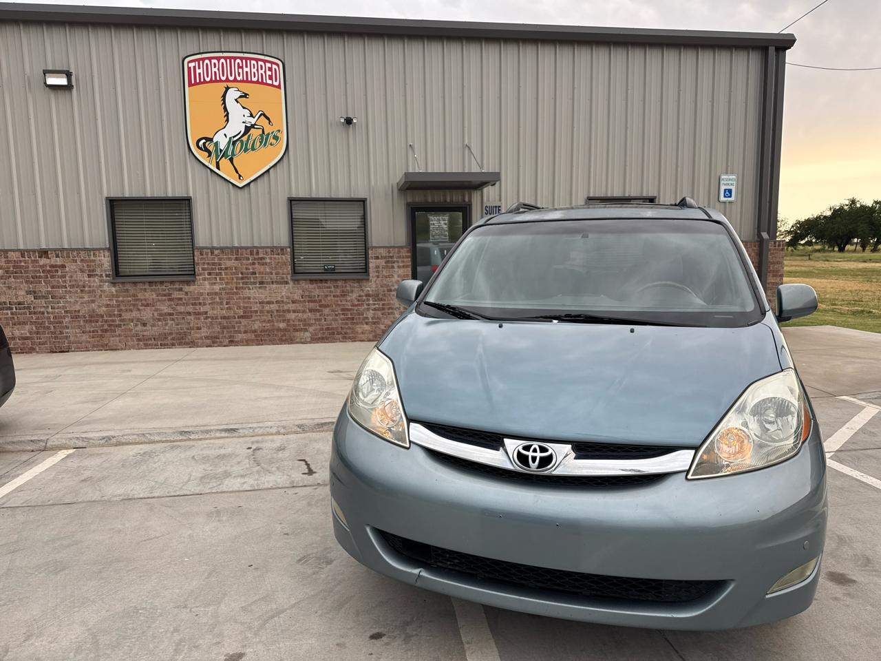 Toyota Sienna 5dr XLE AWD (Natl) 2006