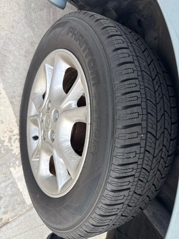 Toyota Sienna 5dr XLE AWD (Natl) 2006